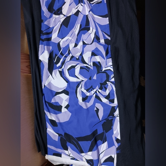 Dressbarn Sleeveless Dress Size 16/Stretch, black,purples/ 3/4 zip - Picture 6 of 11